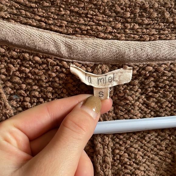 La Miel Cozy Brown Knit Cardigan with Pockets - Picture 2 of 5